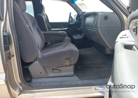 2000 GMC Sierra 1500 Sle z USA, uszkodzony, nr VIN 2GTEC19T6Y1124824